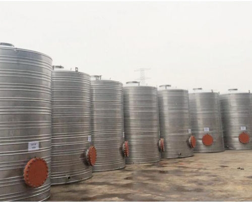 30噸不(bú)鏽鋼水箱